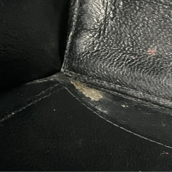 ❌NOT AVAILABLE❌ Vintage 1997 Chanel Navy Blue CC Handbag 24K Gold Hardware - Picture 15 of 16